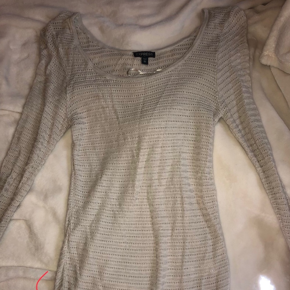 Thin sweater/blouse
